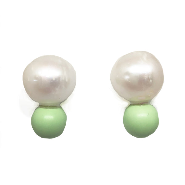 Big Pearl, little pistachio green