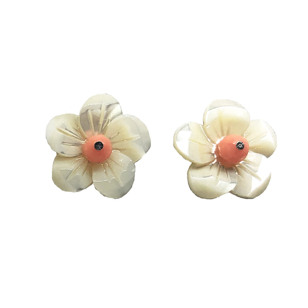 Blossom coral stud