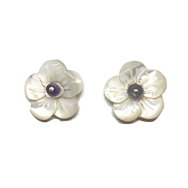 Blossom navy stud