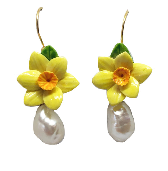 Daffodil pearl drops in yellow