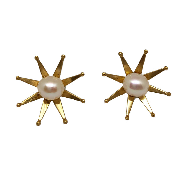 Starry pearl studs