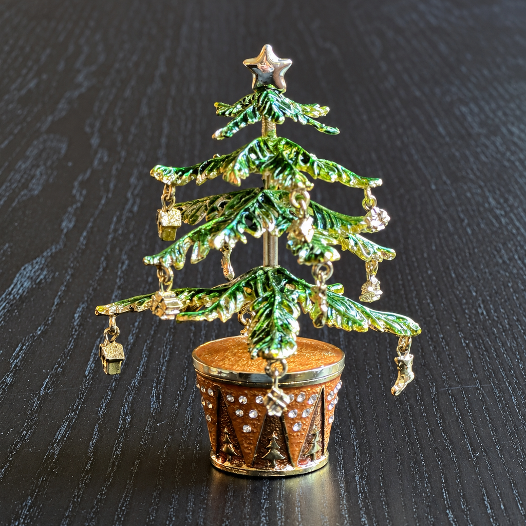 Monogrammed Christmas Tree Trinket Box
