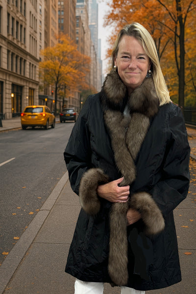 Linda Richards Travel Coat in black